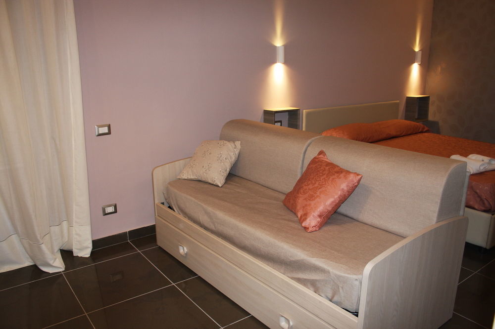 Hotel Be Italian Flat Bovio Neapel Exterior foto