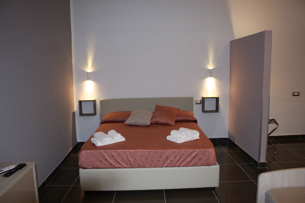 Hotel Be Italian Flat Bovio Neapel Exterior foto