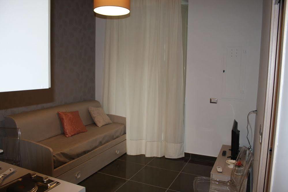 Hotel Be Italian Flat Bovio Neapel Exterior foto
